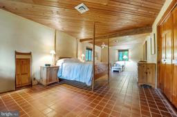 listing-thumbnails