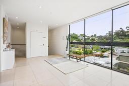 listing-thumbnails