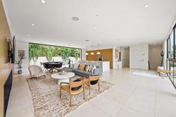 listing-thumbnails