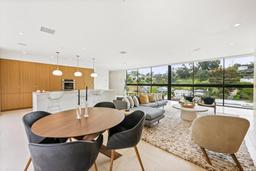 listing-thumbnails