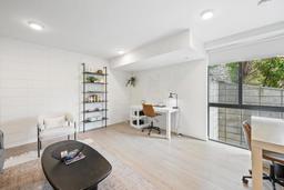 listing-thumbnails