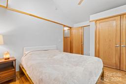 listing-thumbnails