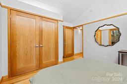 listing-thumbnails