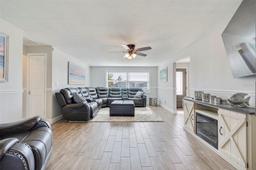 listing-thumbnails