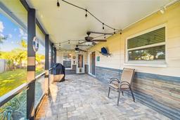 listing-thumbnails