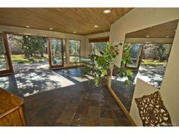 listing-thumbnails