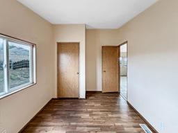 listing-thumbnails