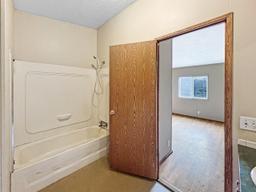 listing-thumbnails