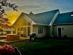 listing-thumbnails