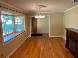 listing-thumbnails