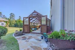 listing-thumbnails