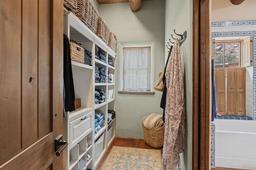 listing-thumbnails