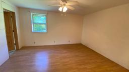 listing-thumbnails