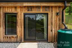 listing-thumbnails