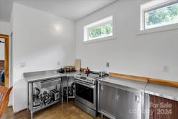 listing-thumbnails