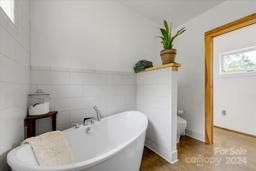 listing-thumbnails
