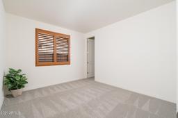 listing-thumbnails