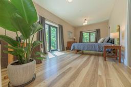 listing-thumbnails