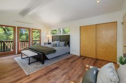 listing-thumbnails