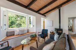 listing-thumbnails