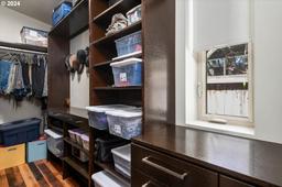 listing-thumbnails