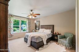 listing-thumbnails