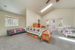 listing-thumbnails