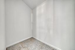 listing-thumbnails