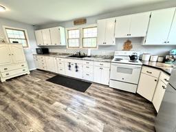 listing-thumbnails