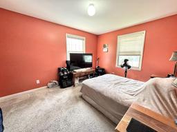 listing-thumbnails