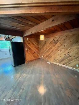 listing-thumbnails
