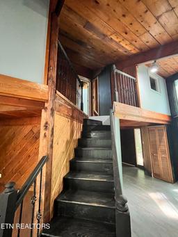 listing-thumbnails