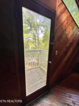 listing-thumbnails