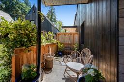 listing-thumbnails