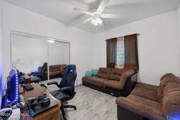 listing-thumbnails