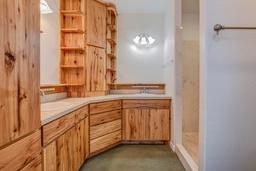 listing-thumbnails