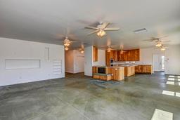 listing-thumbnails