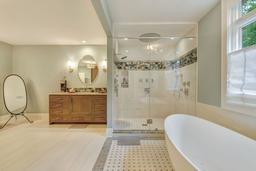 listing-thumbnails