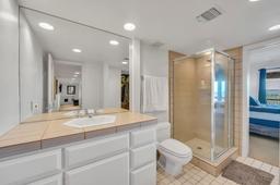 listing-thumbnails