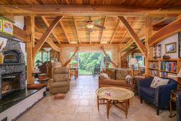 listing-thumbnails