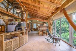 listing-thumbnails
