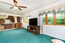 listing-thumbnails
