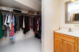 listing-thumbnails