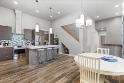 listing-thumbnails