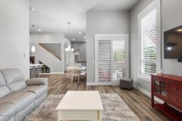 listing-thumbnails
