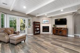 listing-thumbnails