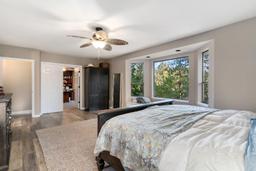listing-thumbnails