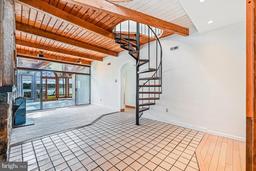 listing-thumbnails