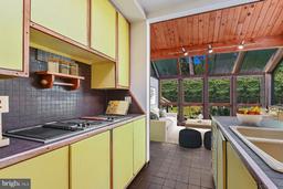 listing-thumbnails