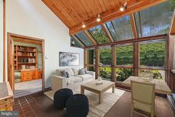 listing-thumbnails